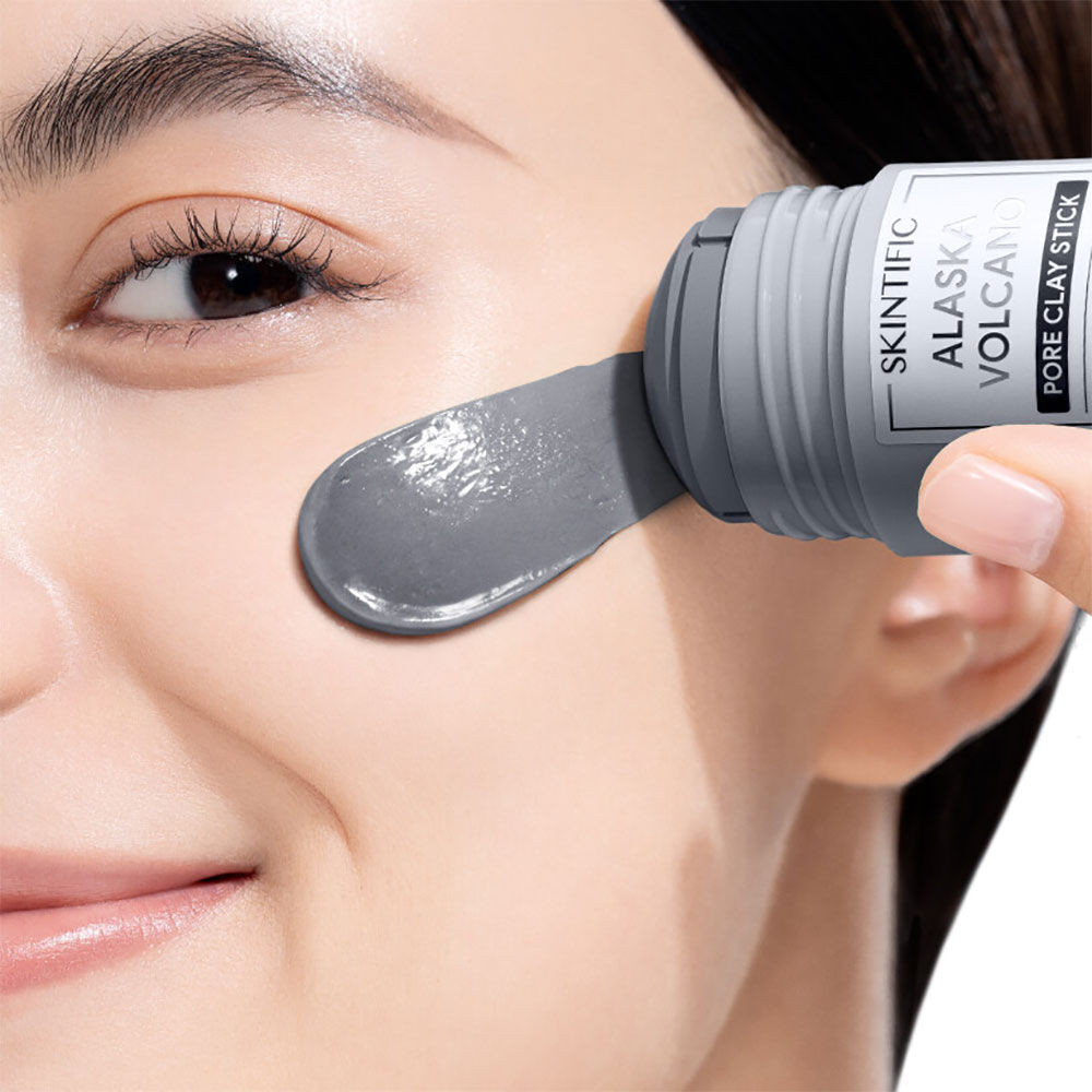 Skintific Alaska Volcano Pore Clay Stick - 40 g - Image 3